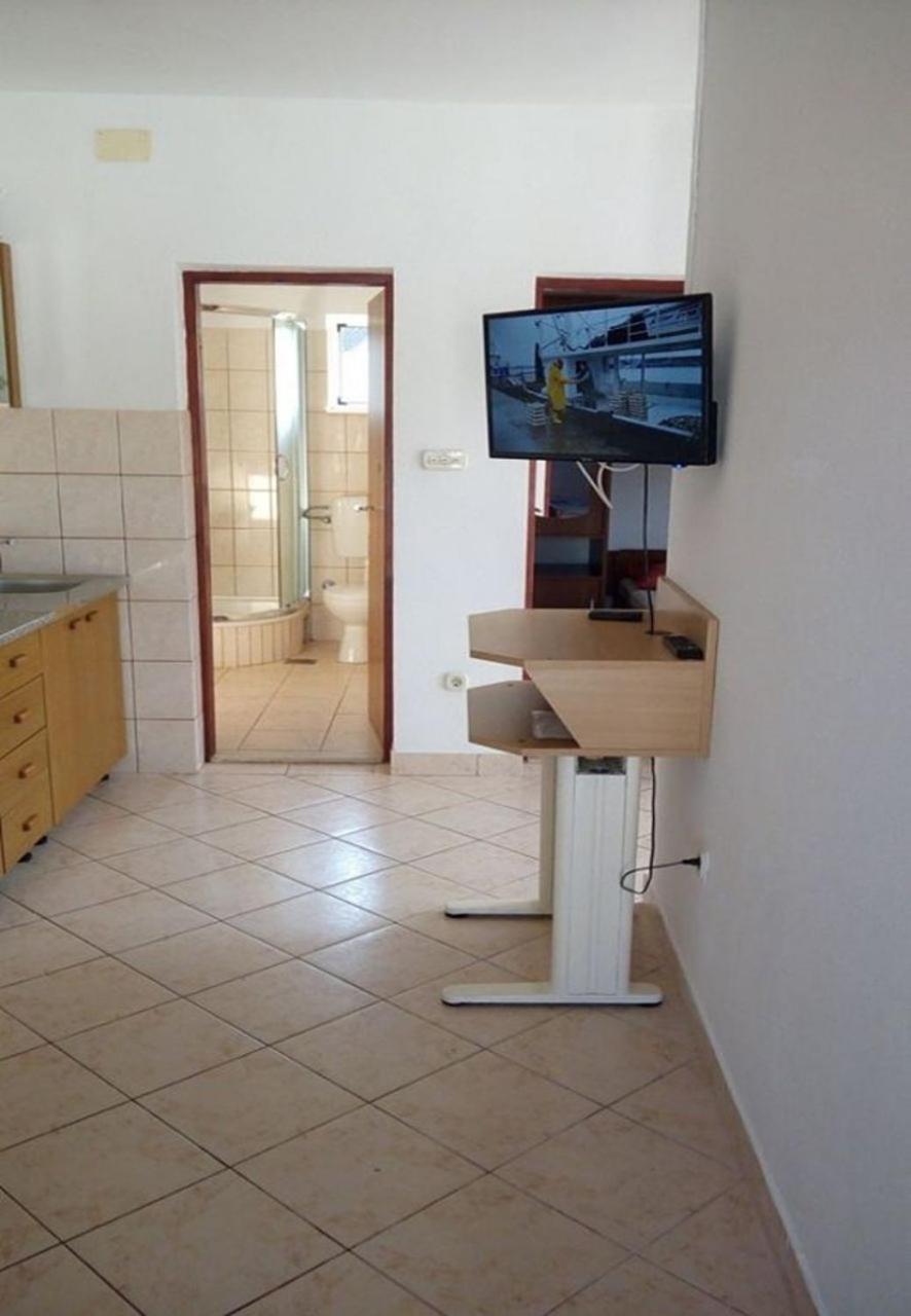 Apartment Slaven Vinišće エクステリア 写真