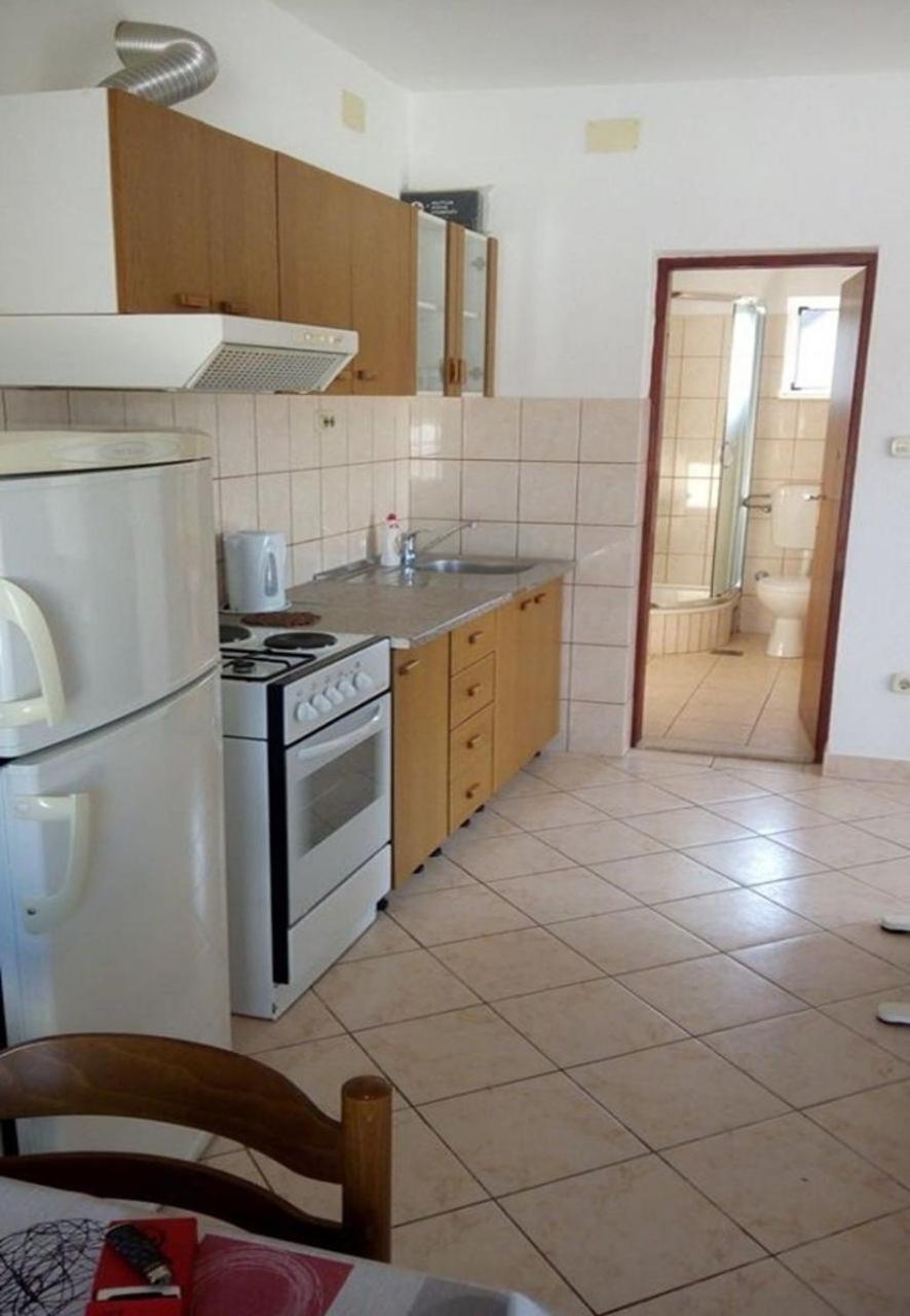 Apartment Slaven Vinišće エクステリア 写真